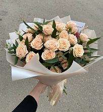Букет Кремовые розы Латте в Тогуре