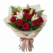 Букет цветов из:  Лилии и Розы в Тогуре