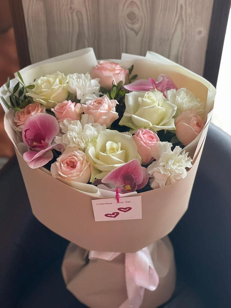 Букет цветов из: Орхидеи, Розы и Гвоздики в Тогуре