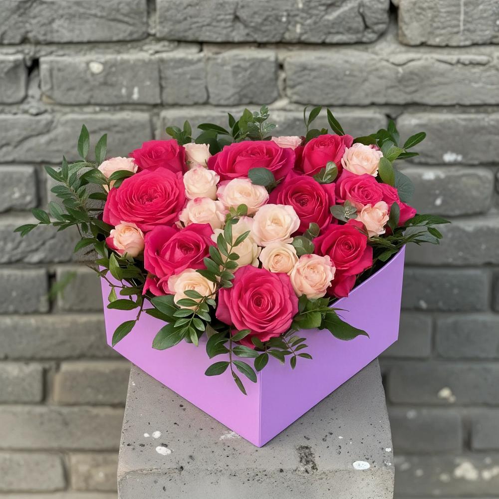 Цветочная композиция из Розы в коробке в Тогуре