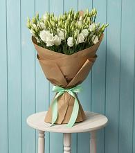 Букет цветов из:  Лизиантусы в Тогуре