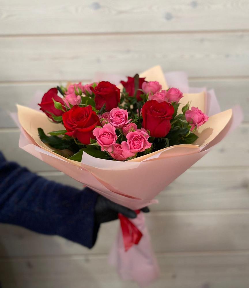 Букет цветов из: Розы в Тогуре