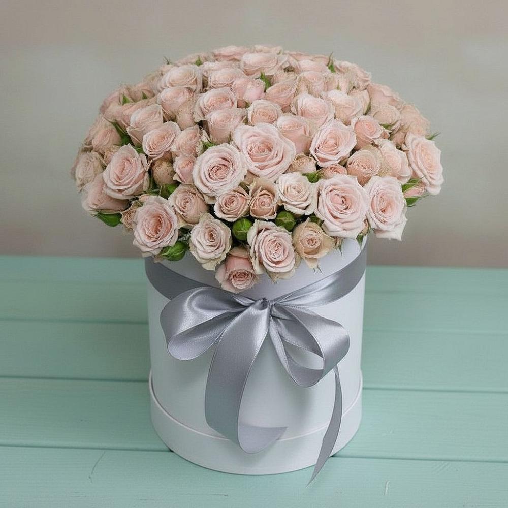 Цветочная композиция из Розы в шляпной коробке в Тогуре